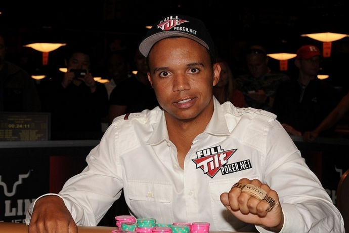 Самый успешный игрок покера онлайн сколько казино в монако