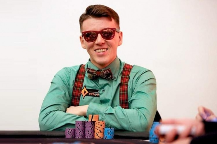 рейтинг игроков покер россия. 2908769 4 big. рейтинг игроков покер россия фото. рейтинг игроков покер россия-2908769 4 big. картинка рейтинг игроков покер россия. картинка 2908769 4 big. Последний летний месяц порадовал любителей покера этапами RPT, WPT и стартовавшим под конец августа Европейским покерным туром. Как выступили игроки с Украины, из Белоруссии и России и как их результаты отразились на позициях в отечественном рейтинге PokerRank.ru – в нашем обзоре. рейтинг игроков покер россия. 2908769 4 big. рейтинг игроков покер россия фото. рейтинг игроков покер россия-2908769 4 big. картинка рейтинг игроков покер россия. картинка 2908769 4 big. Последний летний месяц порадовал любителей покера этапами RPT, WPT и стартовавшим под конец августа Европейским покерным туром. Как выступили игроки с Украины, из Белоруссии и России и как их результаты отразились на позициях в отечественном рейтинге PokerRank.ru – в нашем обзоре.