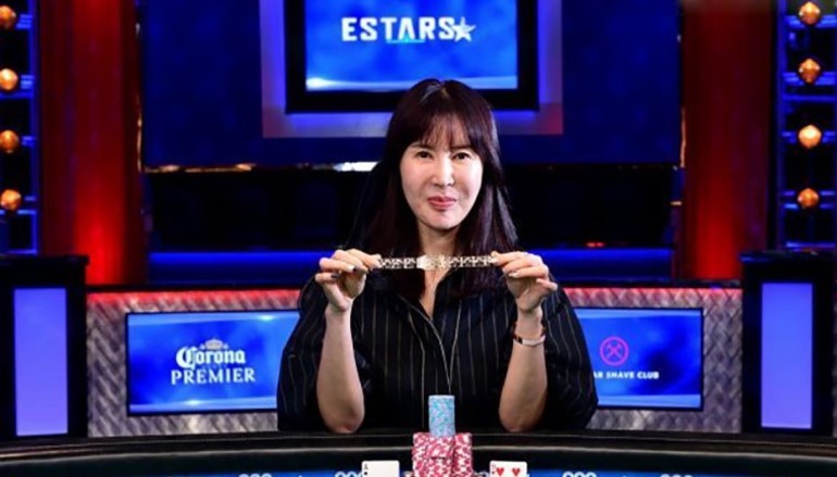 Джийонг Ким (Jiyoung Kim)