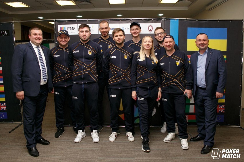 Команда Украины - фото после прошлогоднего Чемпионата Европы