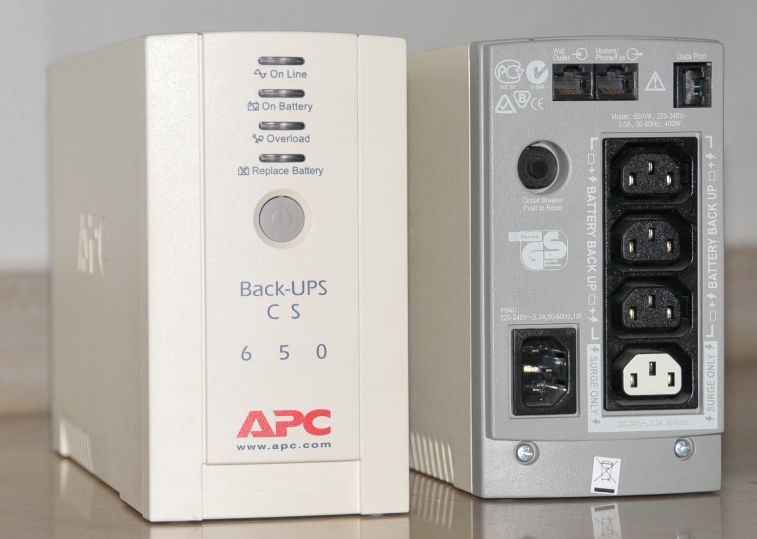 Резервный бесперебойник APC Back-Up CS 650VA [BK650EI].