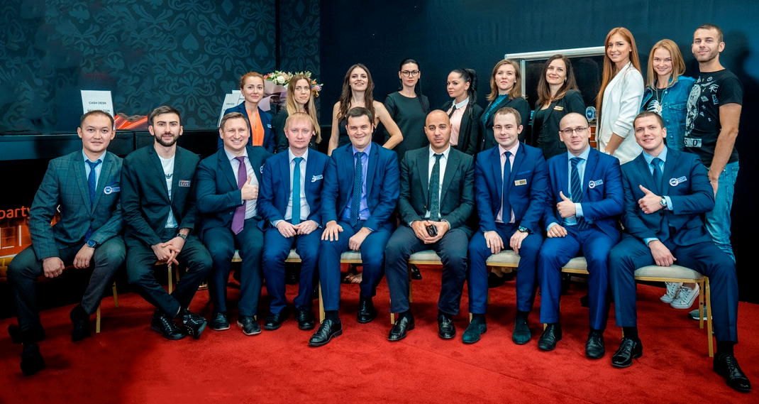 Команда PCM в апреле 2020.