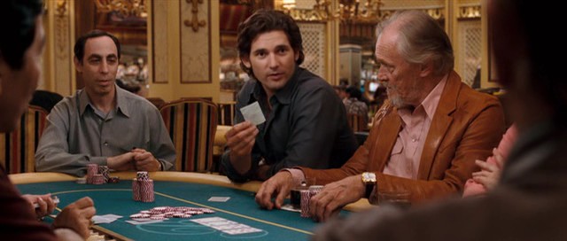 Барри Гринштейн (слева) в роли самого себя в фильме «Везунчик», 2007 год.
