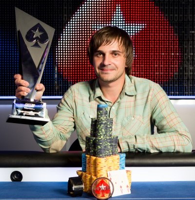 Николай Побаль с трофеем Main Event EPT Barcelona 2012.