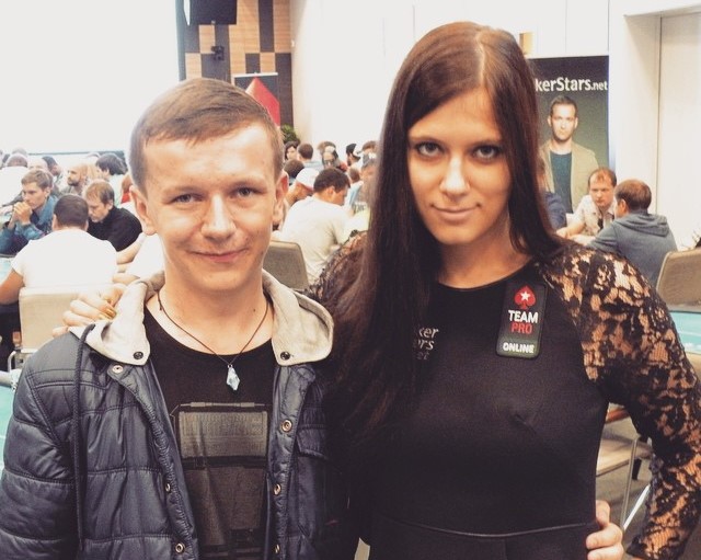 Журналист Покерофф Александр Сакута (SakutaAleksandr) с Лией Новиковой на BPT 2015.