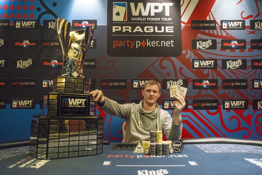 Олег Васильченко с трофеем WPT Prague 2016.