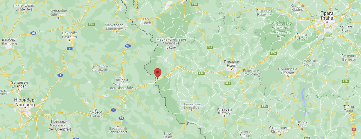 Розвадов находится возле немецкой границы в Чехии. Примерно 160 км до Праги
