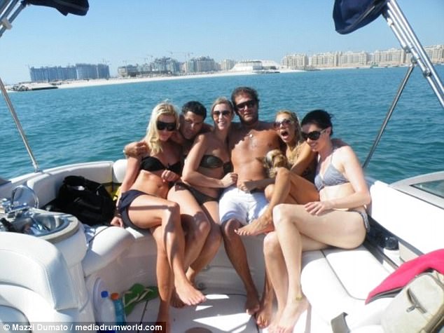 Обычный день Маззи Думато в Дубае