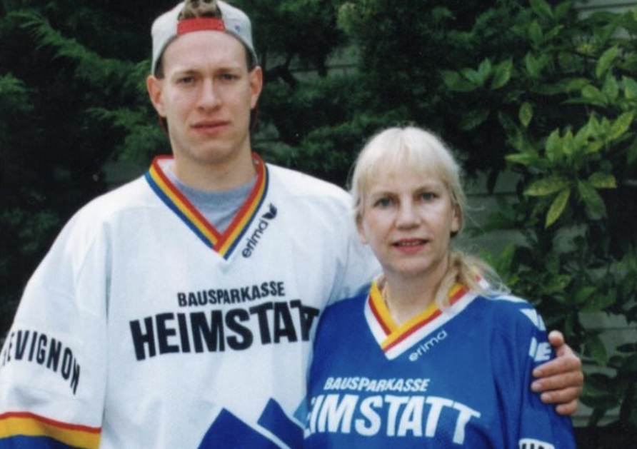 Грег Мюллер вместе с мамой