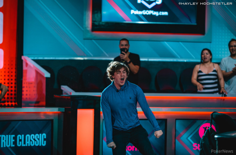 Крис Брюэр кричит