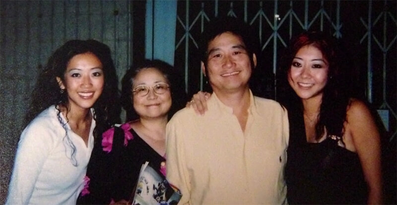 Мария Хо вместе с семьёй