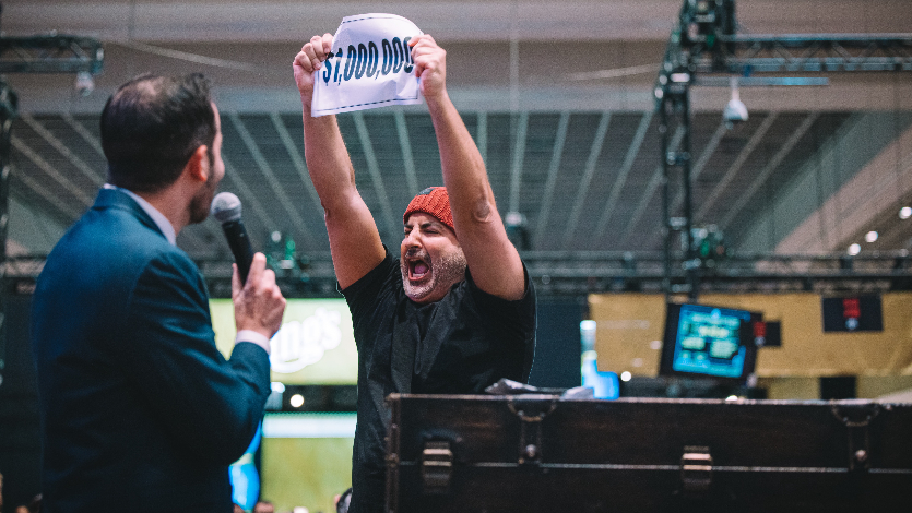 Лучшее покерное фото 2023 года по версии Global Poker Awards: «Мэтт Гланц вытащил $1M баунти на WSOP»