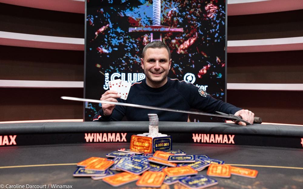 Джереми Кошар со своим мечом Winamax 2024