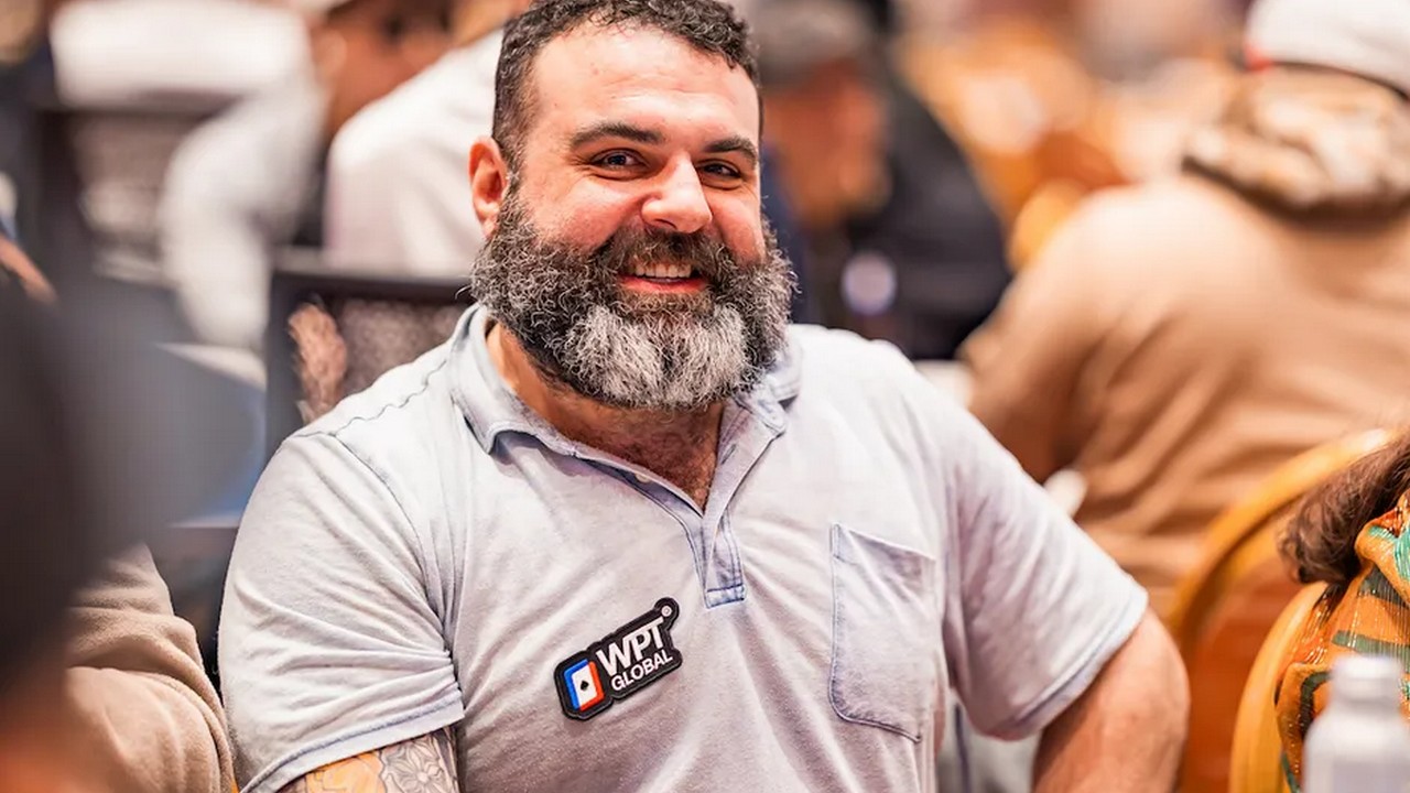 Джонатан «apestyles» Ван Флит