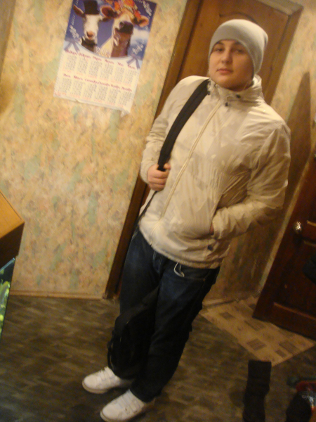 WYSIWYG:3496_679659_679660.JPG