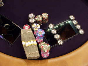 игровое место High Stakes Poker