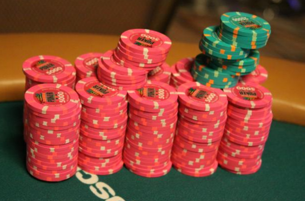 фишки Вячеслава Жукова на WSOP 2011 #11