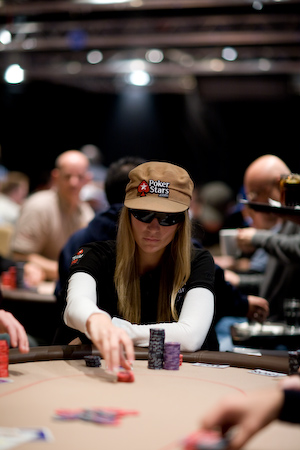 Ссссшекси Ванесса пихает...