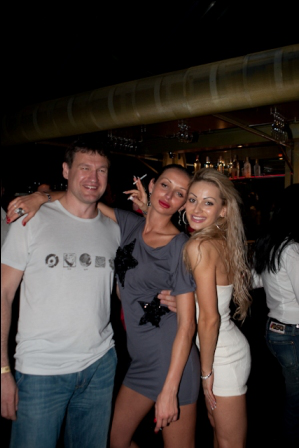 WYSIWYG:584428_1493709_1493710.jpg