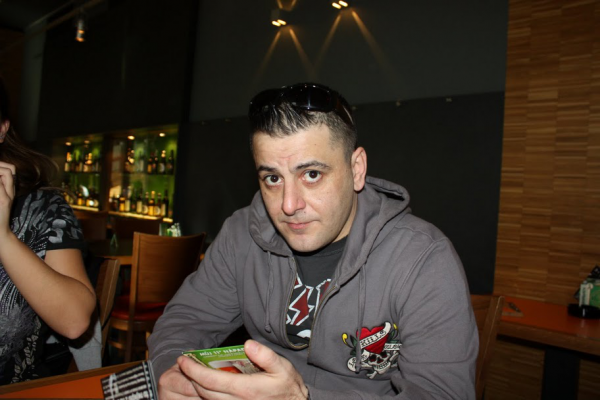 WYSIWYG:60094_1894495_1894496.JPG