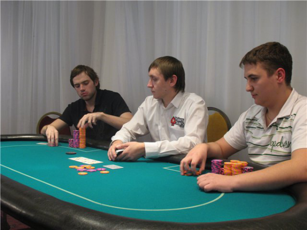 Хедс-ап Иван Демидов против Марка Китова