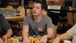 Том Durrrr Дван вышел чиплидером в финальный день Event #11 WSOP 2010