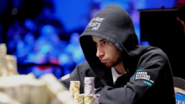 Джонатан Дюамель чип-лидер в дуэли WSOP ME против Джона Рейсенера