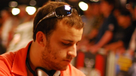 Сорел Мицци стал игроком года по версии Bluff Magazine Сорел Мицци стал игроком года по версии Bluff Magazine