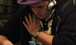 Стельмак занимает 9 место в PCA 2010 Main Event Стельмак занимает 9 место в PCA 2010 Main Event