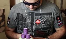 Макс Decay Лыков в лидерах на предфиналке WPT Венеция Макс Decay Лыков в лидерах на предфиналке WPT Венеция