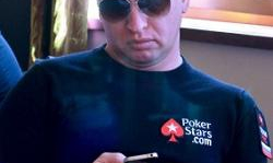 Россиянин выходит за финальный стол EPT Snowfest Main Event Россиянин выходит за финальный стол EPT Snowfest Main Event