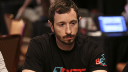 Брайан Раст стал победителем турнира для супер хайроллеров Five Diamond World Poker Classic Брайан Раст стал победителем турнира для супер хайроллеров Five Diamond World Poker Classic
