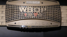 Первый день WSOP: что творится за кулисами и зачем казино навесная переправа? Первый день WSOP: что творится за кулисами и зачем казино навесная переправа?
