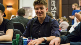 Началось Главное Событие EPT в Лондоне, Анатолий Филатов - чип-лидер первого дня!