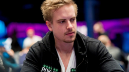 Виктор Блом стал профессионалом команды Unibet Poker