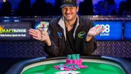14-кратный обладатель браслетов WSOP, как-никак