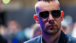 Джордж Данцер выиграл четвертый золотой браслет Джордж Данцер выиграл четвертый золотой браслет
