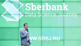 Сбербанк назвал победителей своего чемпионата по покеру и предложил им работу Сбербанк назвал победителей своего чемпионата по покеру и предложил им работу