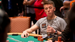 WSOP начался! Анатолий Филатов остановился в шаге от финалки за $10k (AK < KQ) WSOP начался! Анатолий Филатов остановился в шаге от финалки за $10k (AK < KQ)